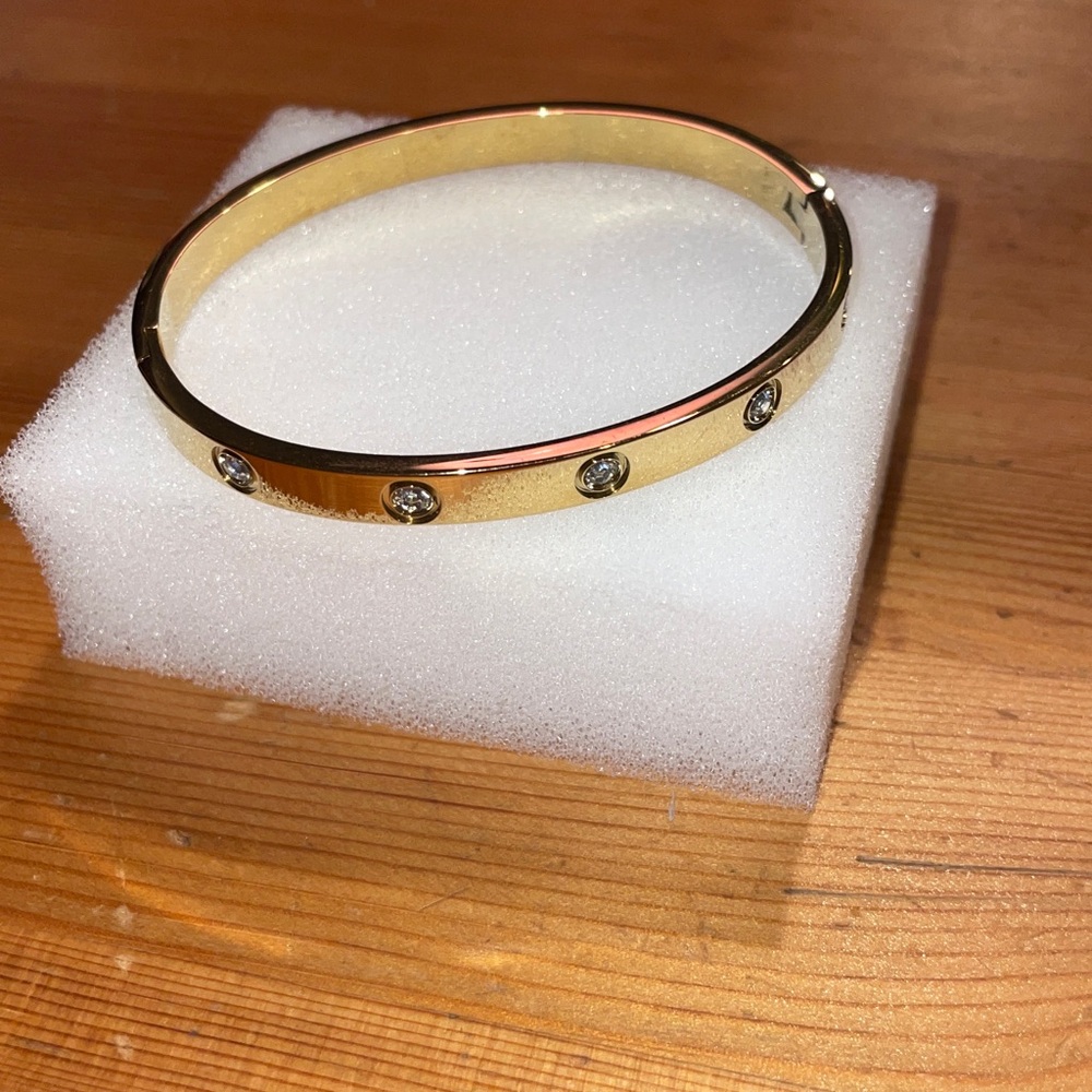 Gold Tone Bracelet with Crystal Accents NWOT